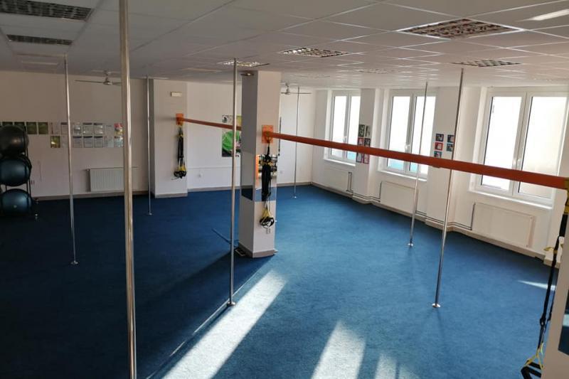 Poledance kurz mírně pokročilí
